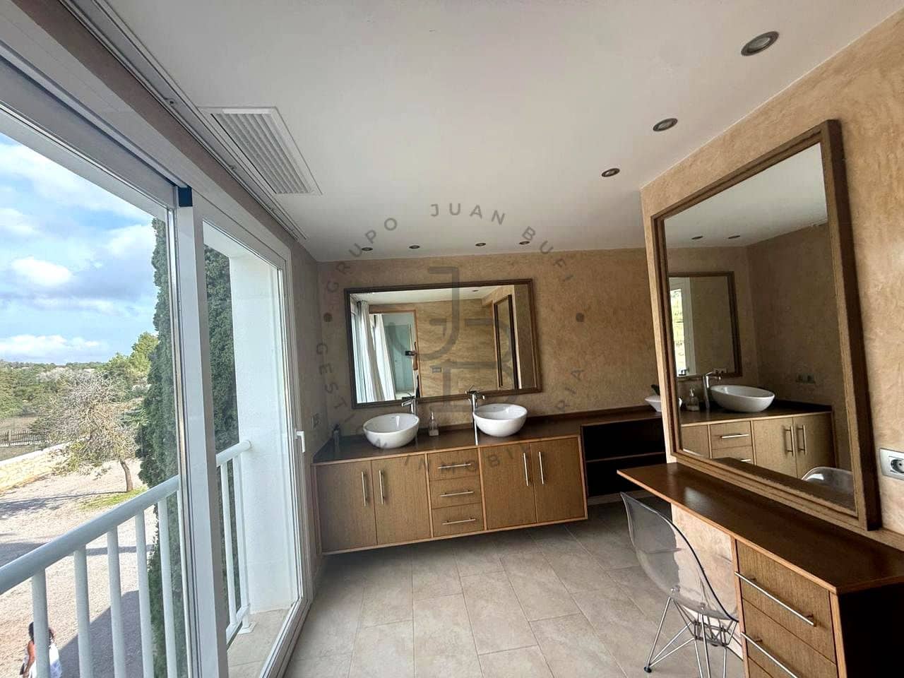 5 sovrum Villa att hyra i Ibiza stad med pool garage - 8 500 € (Ref: 9357634)