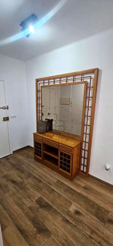 3 quarto Apartamento para arrendar em Ibiza / Eivissa cidade - 2 300 € (Ref: 9459707)
