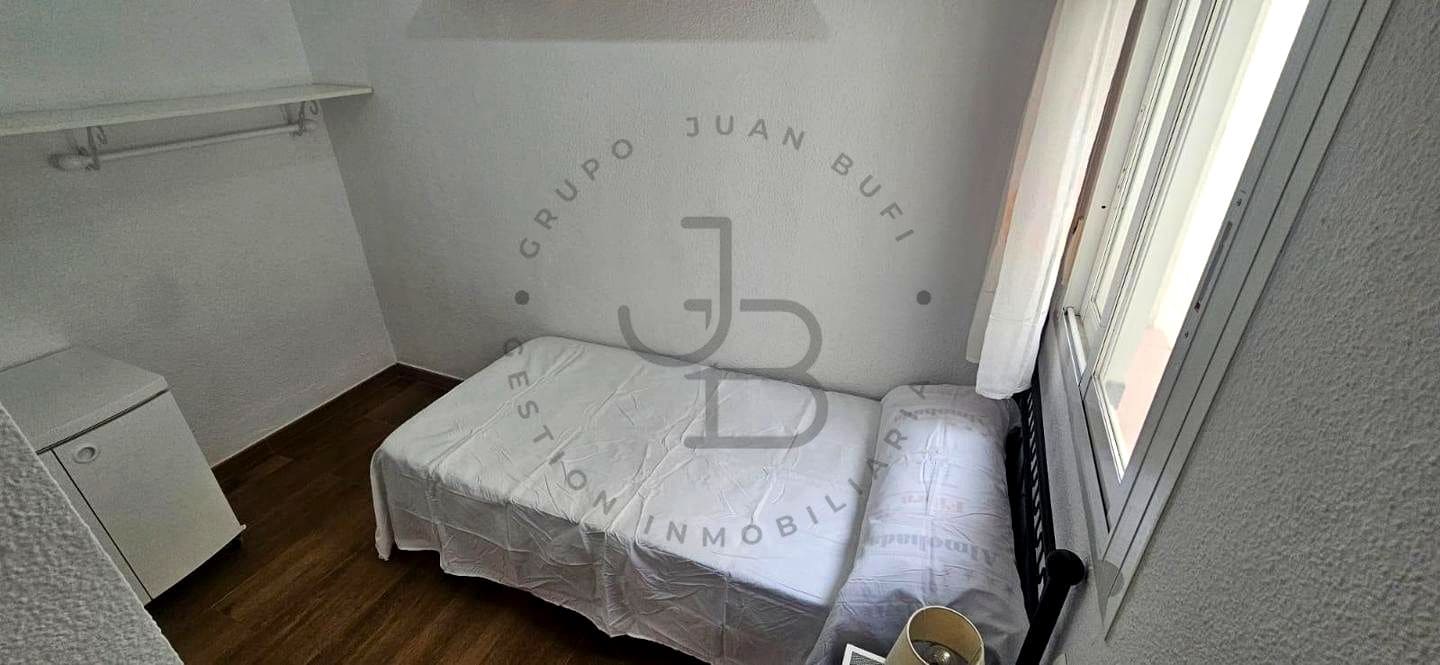 3 quarto Apartamento para arrendar em Ibiza / Eivissa cidade - 2 300 € (Ref: 9459707)