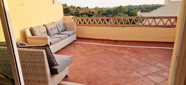 2 chambre Appartement à vendre à Elviria, Marbella avec piscine - 425 000 € (Ref: 10095628)