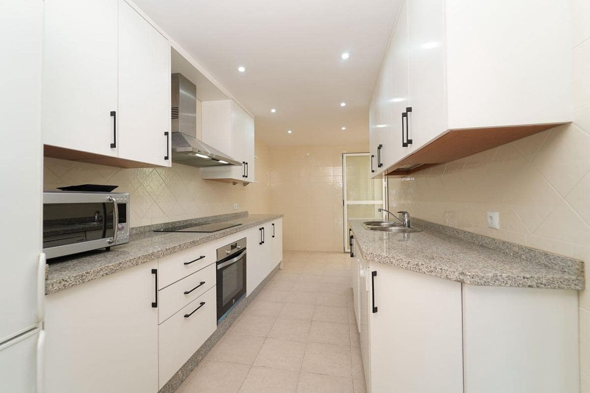 2 chambre Appartement à vendre à Elviria avec piscine - 450 000 € (Ref: 10098484)