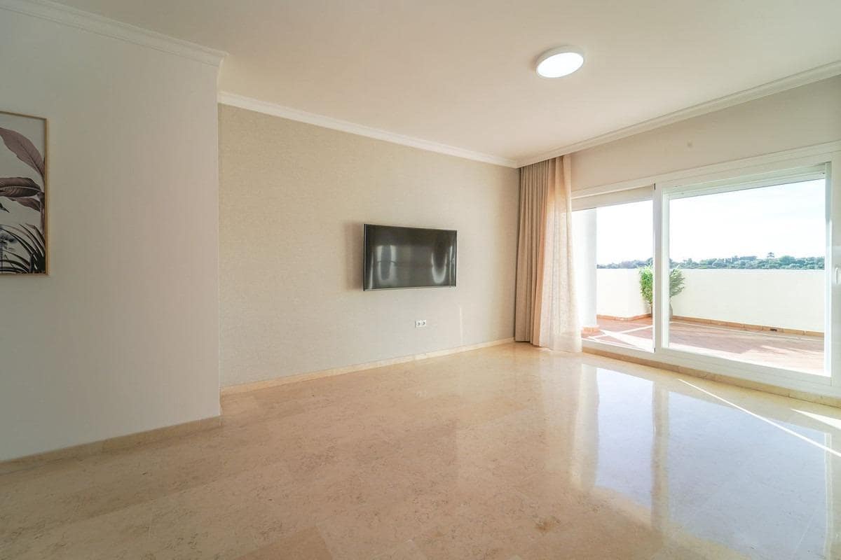 2 chambre Appartement à vendre à Elviria avec piscine - 450 000 € (Ref: 10098484)