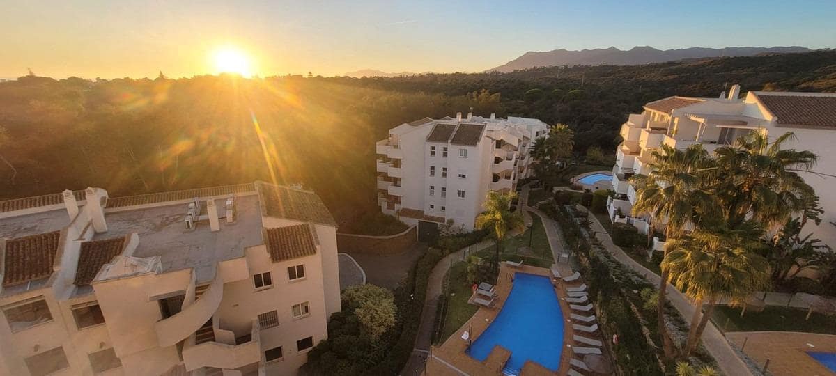 2 chambre Appartement à vendre à Elviria avec piscine - 450 000 € (Ref: 10098484)