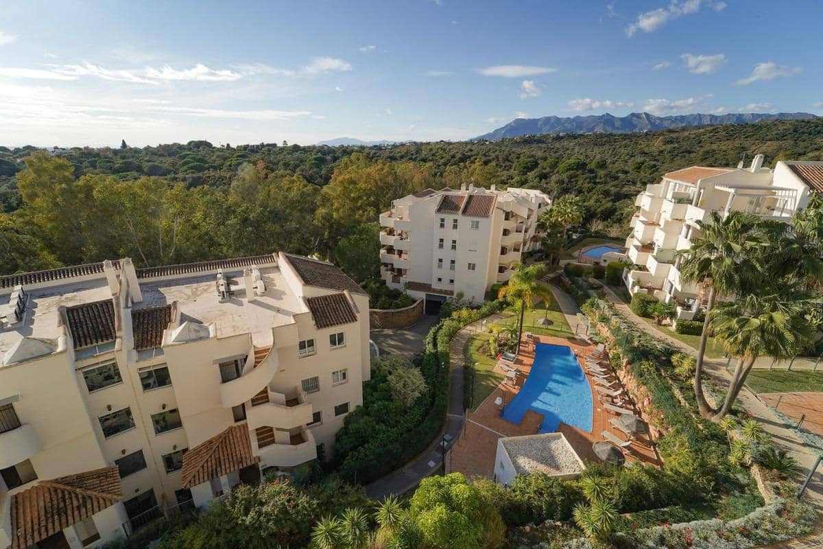 2 chambre Appartement à vendre à Elviria avec piscine - 450 000 € (Ref: 10098484)