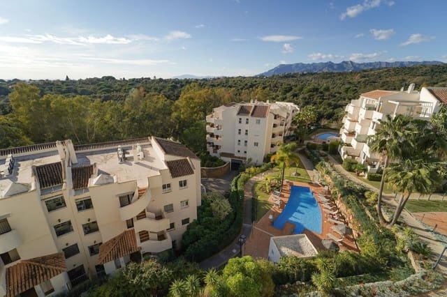 2 chambre Appartement à vendre à Elviria, Marbella avec piscine - 450 000 € (Ref: 10098484)
