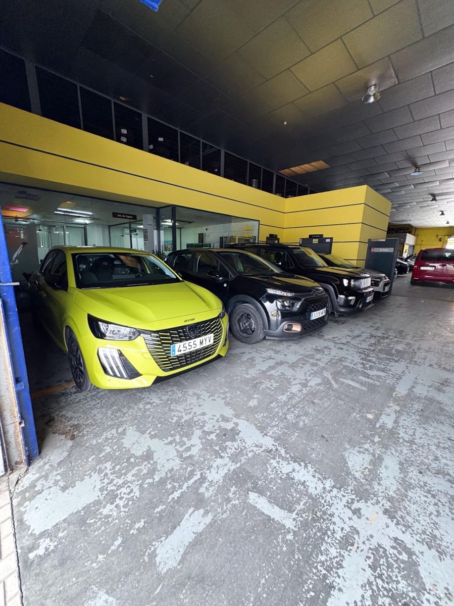 Yritys vuokrattavana paikassa Malaga kaupunki mukana 
autotalli - 30 000 € (Ref: 10098488)