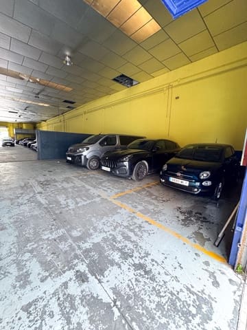 Yritys vuokrattavana paikassa Pol Ind Haza Angosta, Málaga kaupunki mukana 
autotalli - 30 000 € (Ref: 10098488)