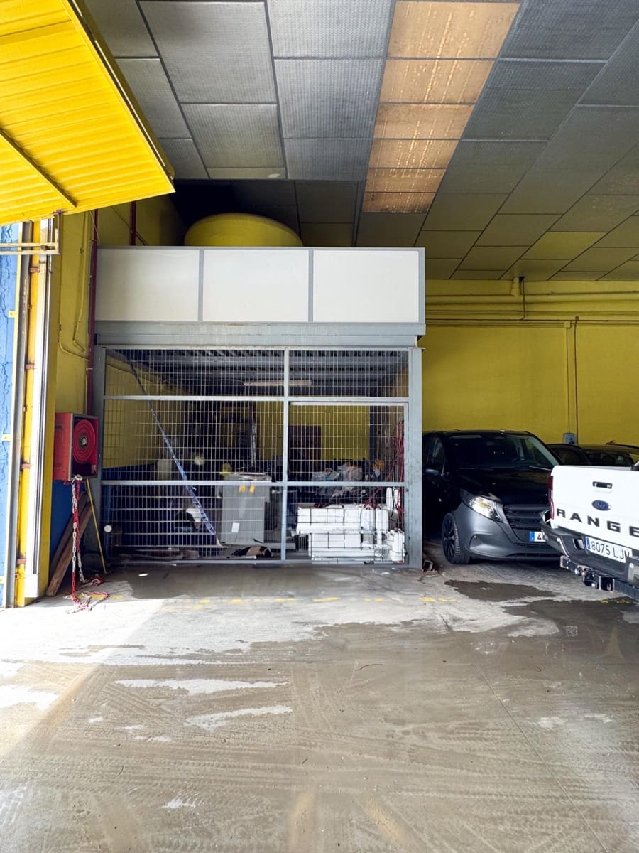 Yritys vuokrattavana paikassa Malaga kaupunki mukana 
autotalli - 30 000 € (Ref: 10098488)