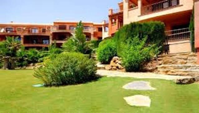 2 bedroom Flat for rent in Chullera, Manilva with pool - € 975 (Ref: 10098489)