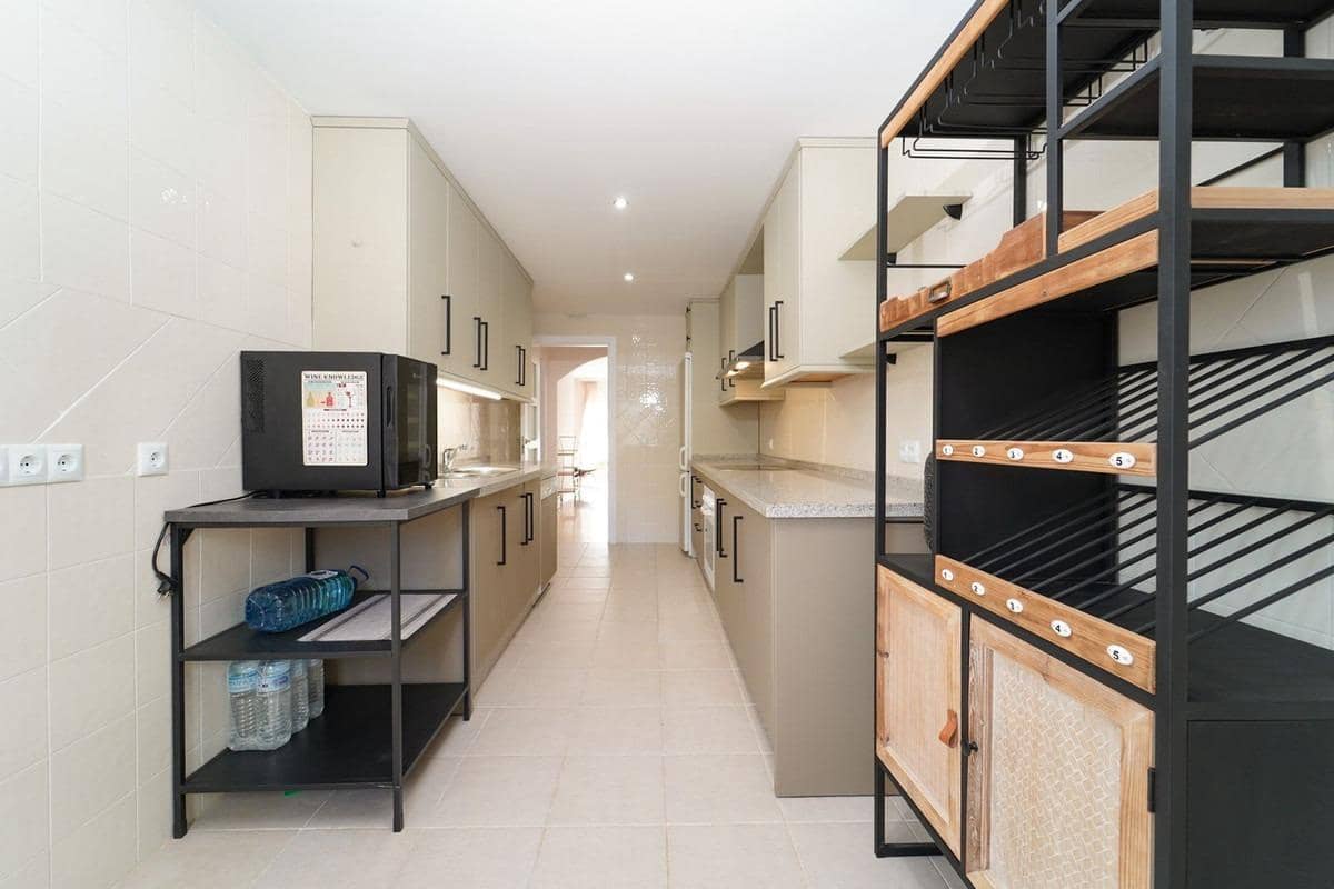 2 sovrum Takvåning till salu i Elviria med pool - 415 000 € (Ref: 10150381)