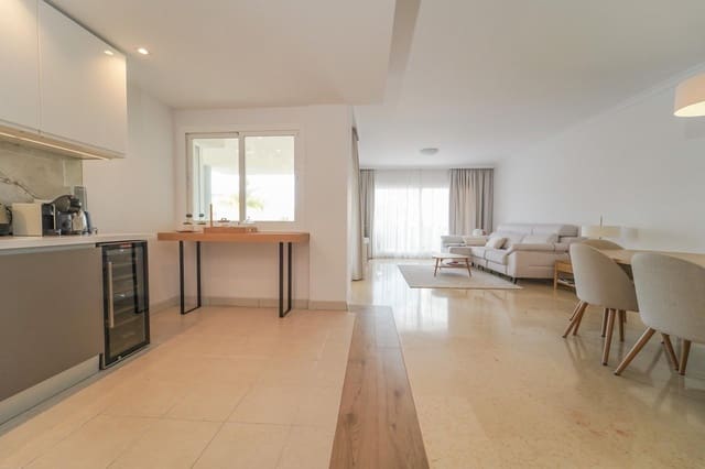 3 soverom Leilighet til salgs i Elviria, Marbella med svømmebasseng garasje - € 440 000 (Ref: 10150382)
