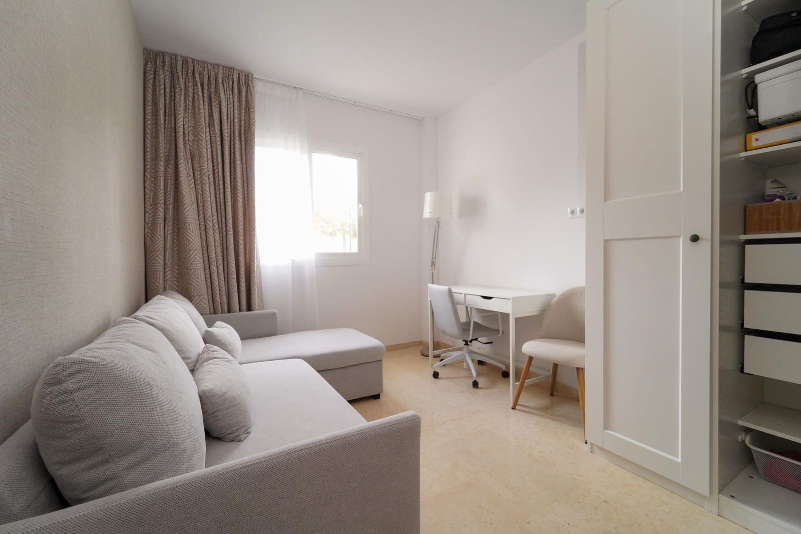 3 soverom Leilighet til salgs i Elviria med svømmebasseng garasje - € 440 000 (Ref: 10150382)