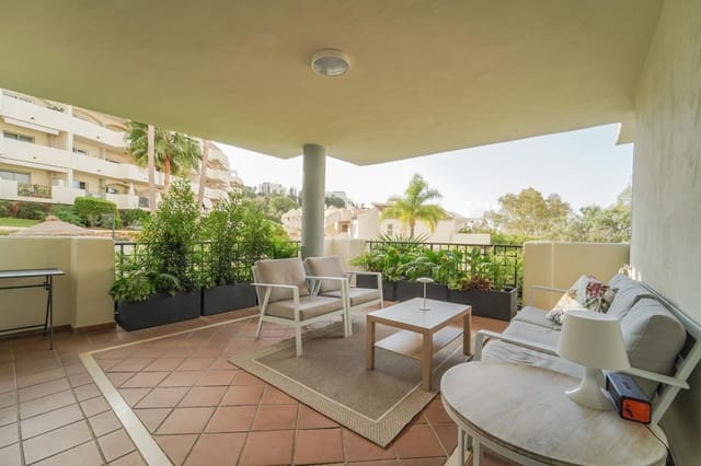 3 soverom Leilighet til salgs i Elviria, Marbella med svømmebasseng garasje - € 440 000 (Ref: 10150382)