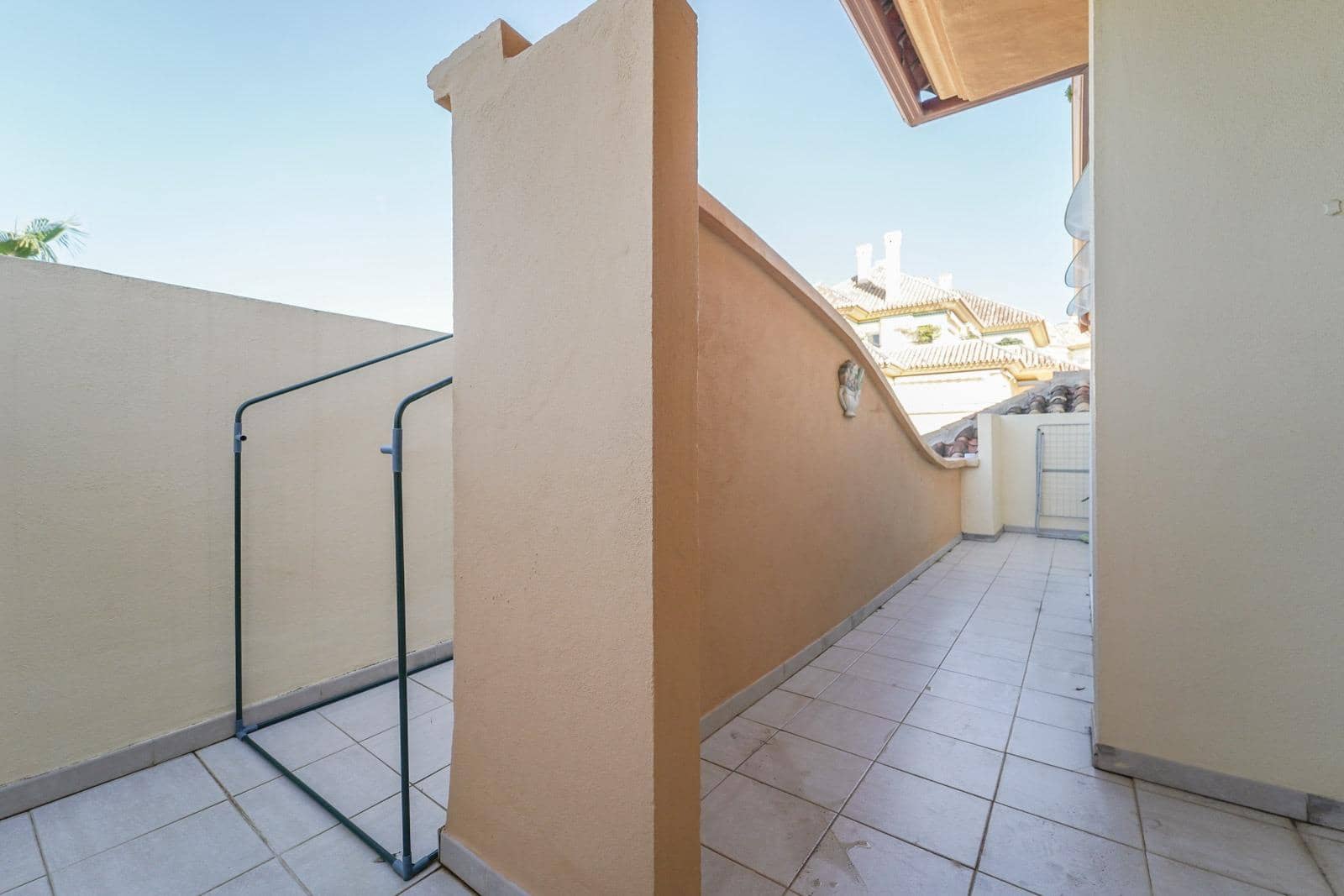 3 quarto Penthouse para venda em Elviria com piscina garagem - 920 000 € (Ref: 10150385)