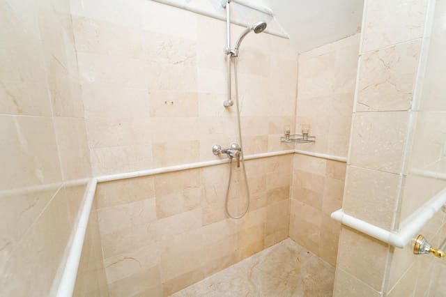 3 quarto Penthouse para venda em Elviria, Marbella com piscina garagem - 920 000 € (Ref: 10150385)