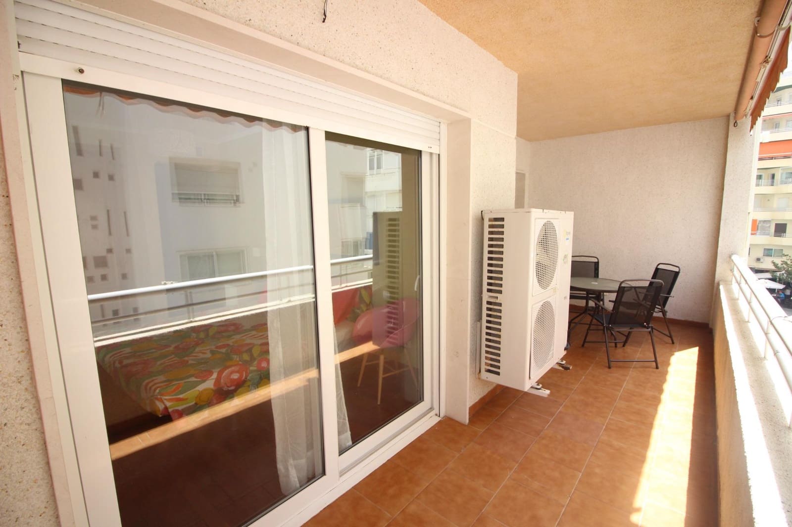 Piso de 3 habitaciones en Marbella en venta con garaje - 572.400 € (Ref: 10150386)