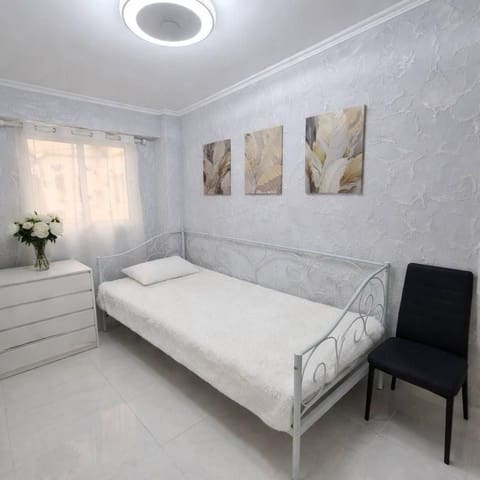 5 sypialnia Apartament na sprzedaż w El Calvari, Miasto Walencja - 230 000 € (Ref: 10062555)