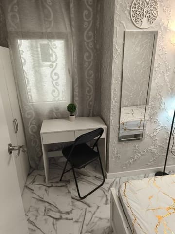 5 quarto Apartamento para venda em Xirivella - 217 000 € (Ref: 10062556)