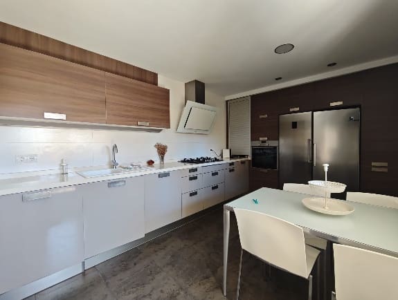 4 Zimmer Villa zu verkaufen in Benidorm - 830.000 € (Ref: 10062559)