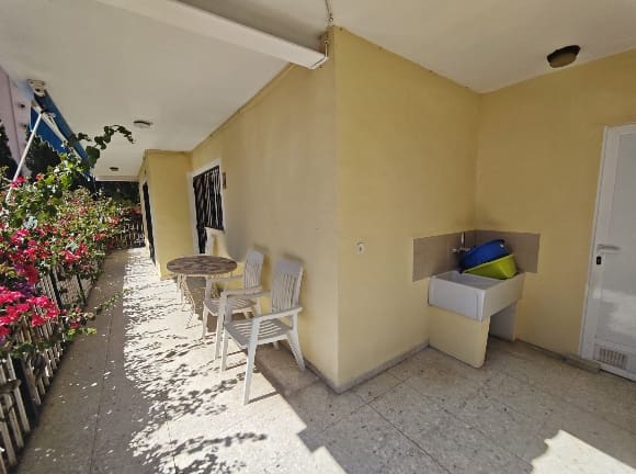4 Zimmer Villa zu verkaufen in Benidorm - 830.000 € (Ref: 10062559)