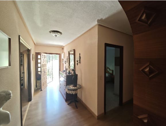 4 Zimmer Villa zu verkaufen in Foietes, Benidorm - 830.000 € (Ref: 10062559)