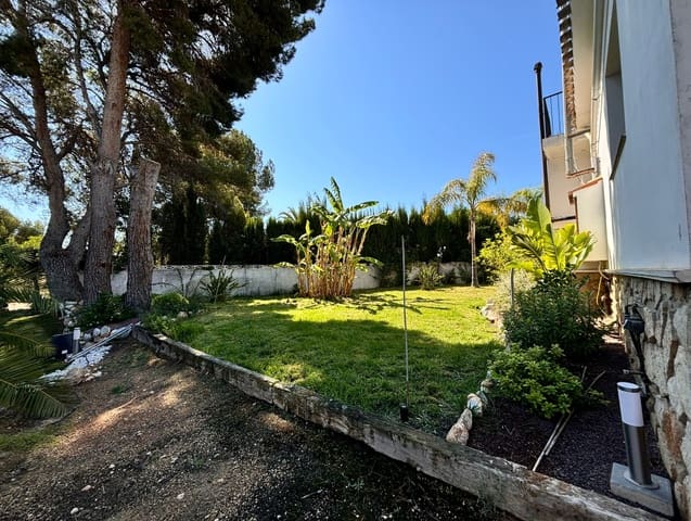 6 soveværelse Villa til salg i Pueblo - Urbanizaciones, Alfaz del Pi / L'Alfàs del Pi med swimmingpool garage - € 590.000 (Ref: 10062576)