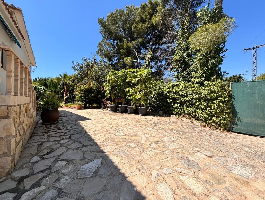 6 soveværelse Villa til salg i Alfaz del Pi / L'Alfas del Pi med swimmingpool garage - € 590.000 (Ref: 10062576)
