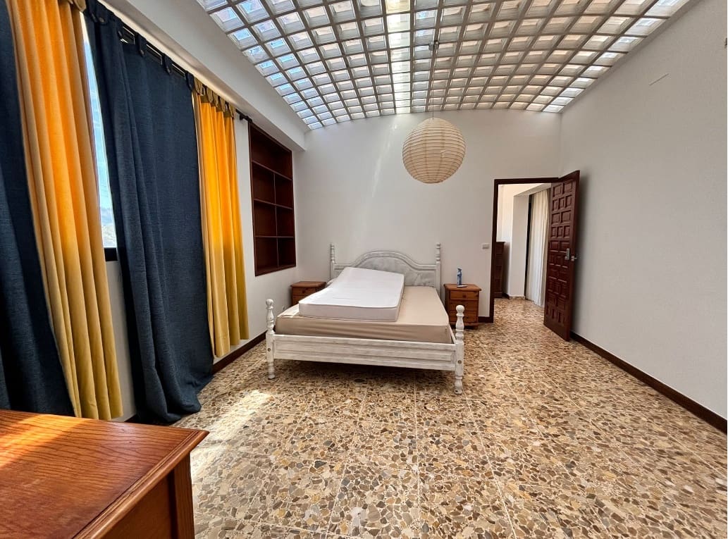 6 soveværelse Villa til salg i Alfaz del Pi / L'Alfas del Pi med swimmingpool garage - € 590.000 (Ref: 10062576)