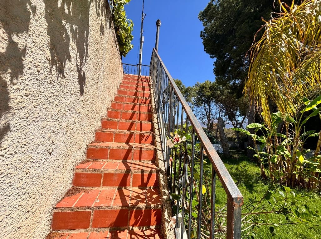6 soveværelse Villa til salg i Alfaz del Pi / L'Alfas del Pi med swimmingpool garage - € 590.000 (Ref: 10062576)