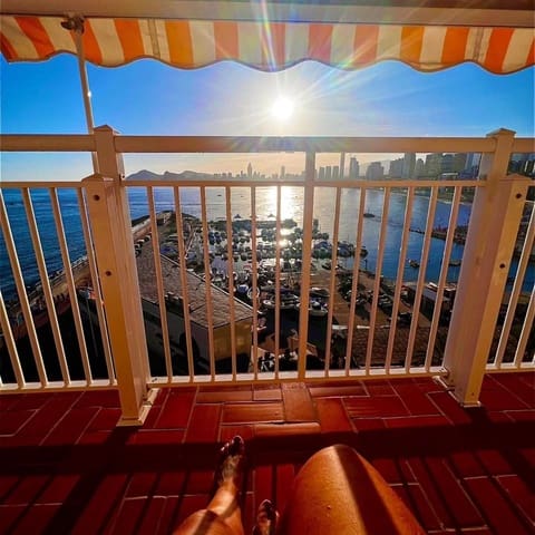 3 Zimmer Apartment zu verkaufen in Benidorm - 584.000 € (Ref: 10062589)