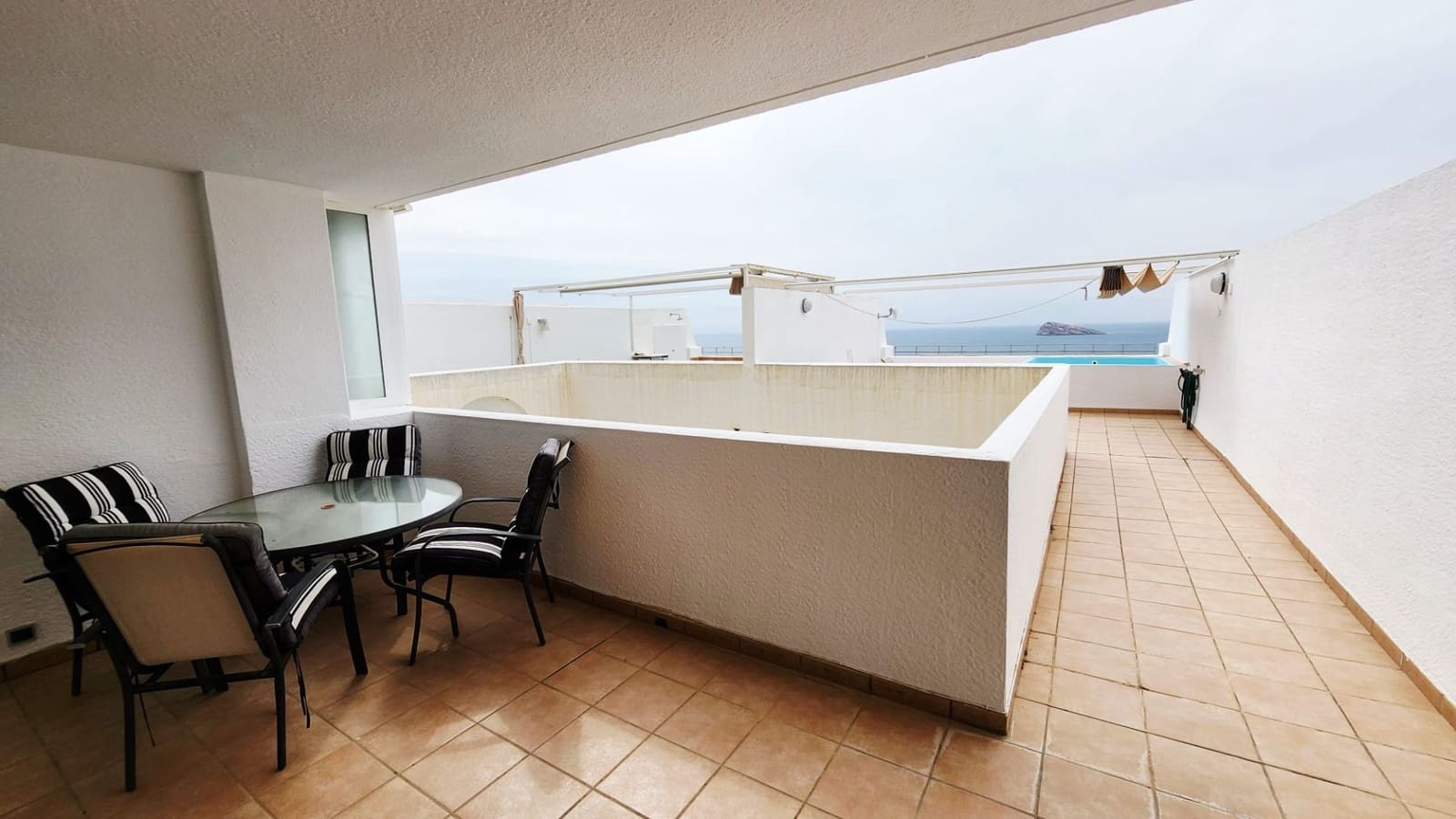 2 sypialnia Apartament na sprzedaż w Benidorm z basenem garażem - 325 000 € (Ref: 10062590)