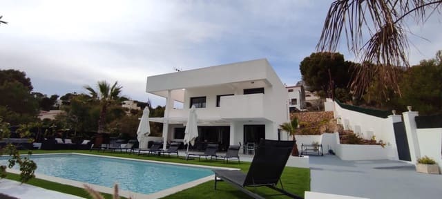 4 Zimmer Villa zu verkaufen in Altea la Vella, Altea mit Pool Garage - 880.000 € (Ref: 10062592)
