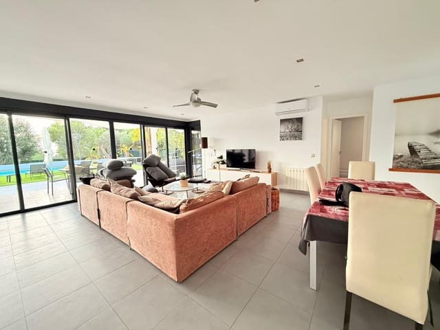4 Zimmer Villa zu verkaufen in Altea la Vella, Altea mit Pool Garage - 880.000 € (Ref: 10062592)