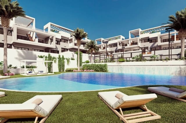 2 soveværelse Bungalow til salg i Torrevieja med swimmingpool garage - € 326.000 (Ref: 10062593)