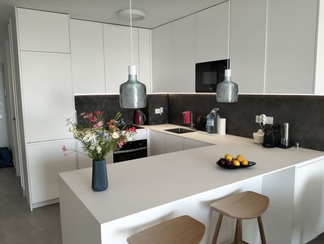 Apartamento de 3 habitaciones en Benijófar en venta con piscina garaje - 340.000 € (Ref: 10062596)