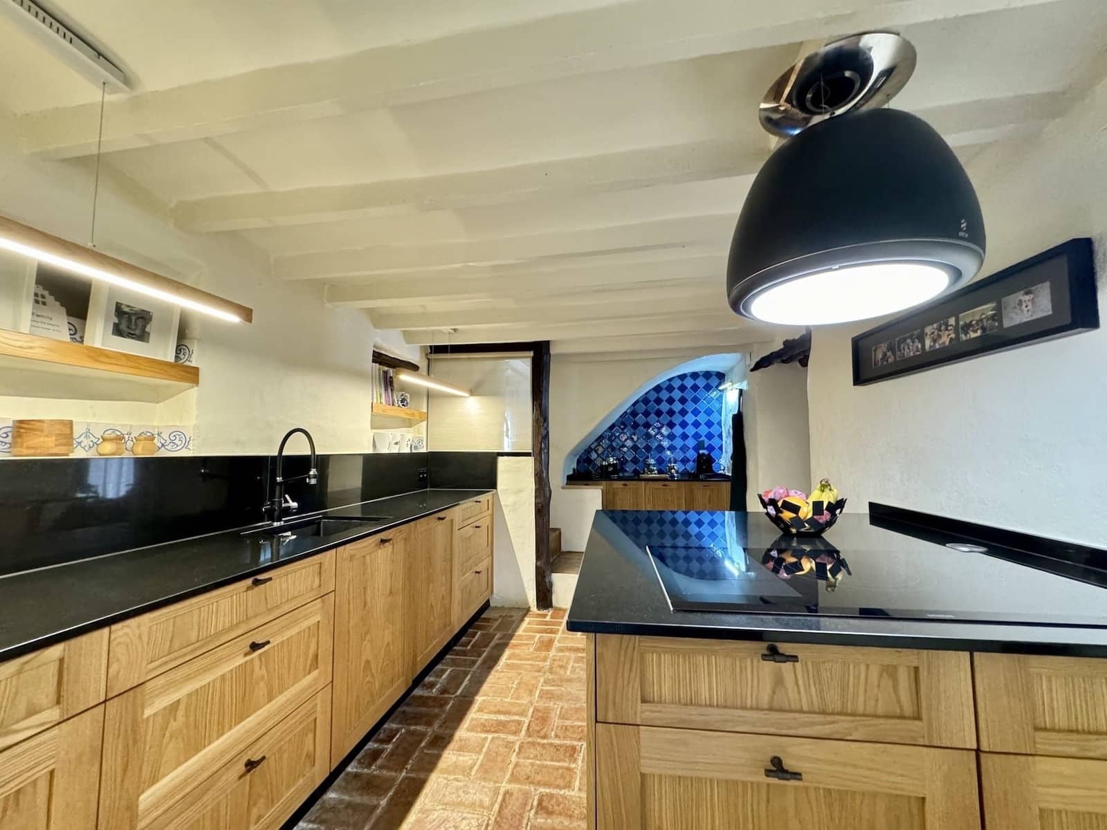 3 soveværelse Villa til salg i Relleu med swimmingpool garage - € 645.000 (Ref: 10070335)