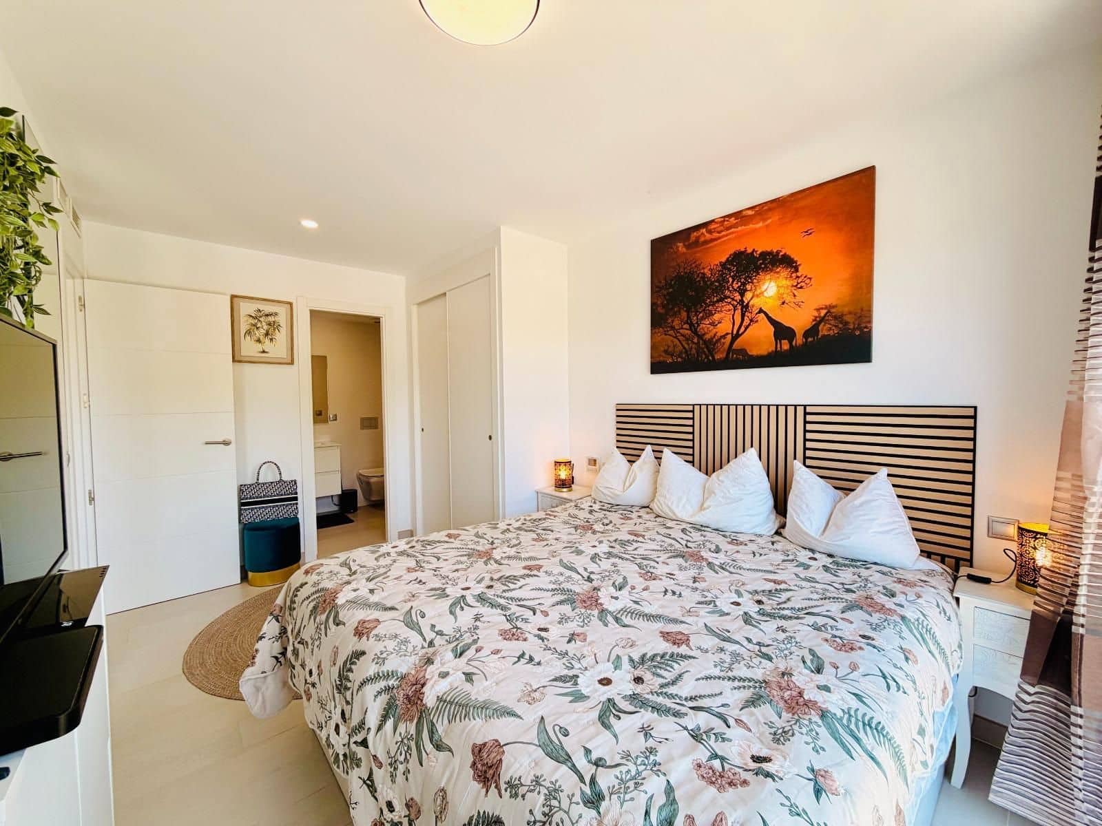 2 bedroom Apartment for sale in Denia with pool garage - € 339,000 (Ref: 10145750)