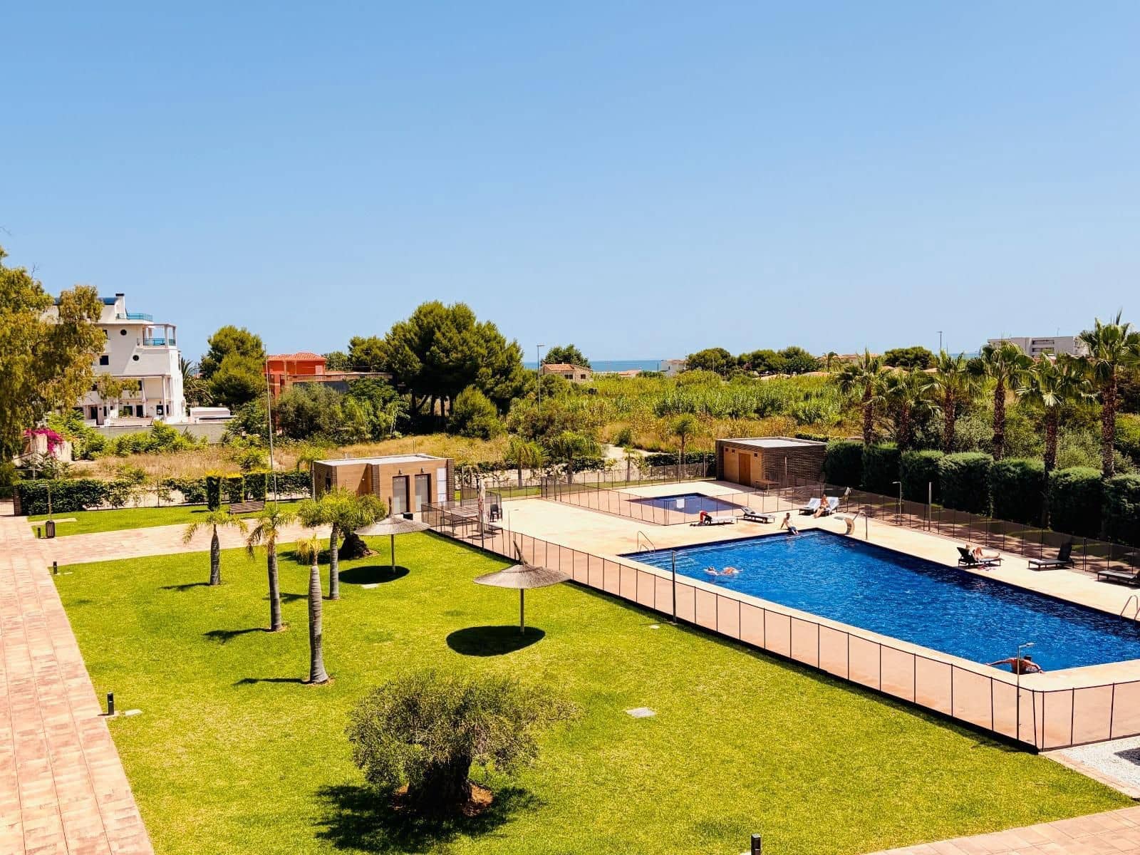 2 bedroom Apartment for sale in Denia with pool garage - € 339,000 (Ref: 10145750)