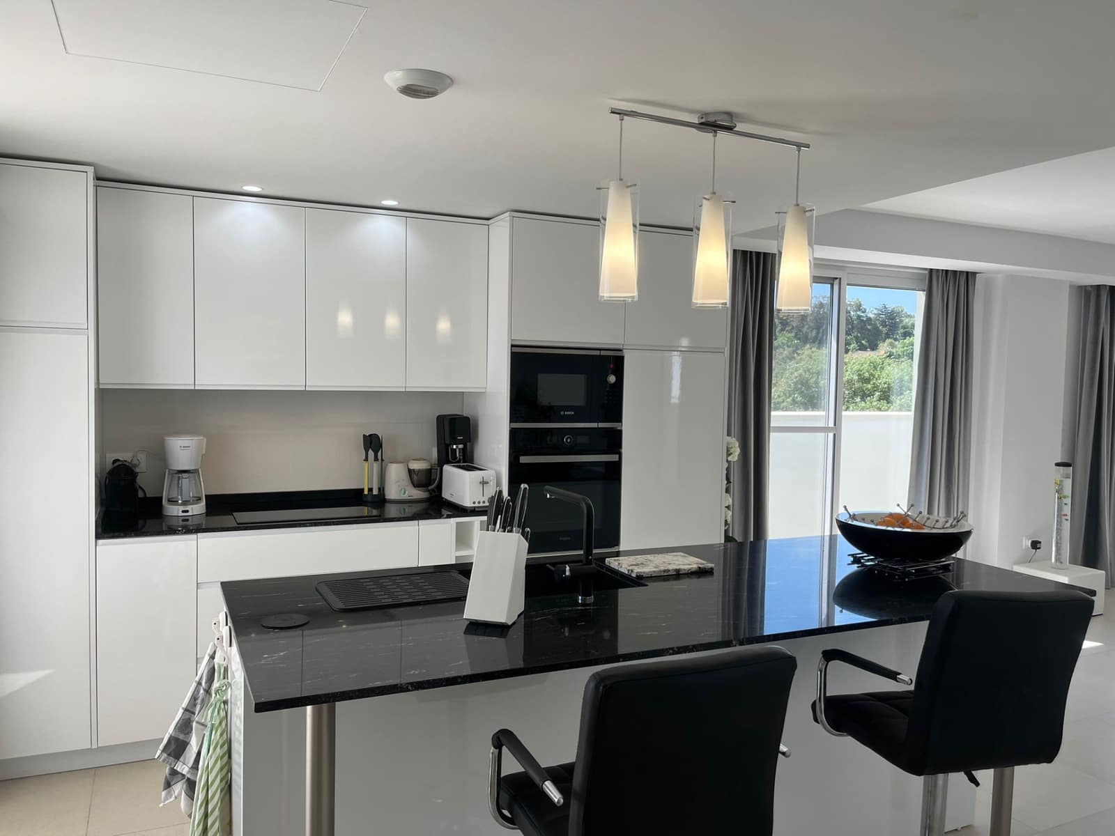 3 chambre Penthouse à vendre à Sotogrande avec piscine garage - 745 000 € (Ref: 10011094)