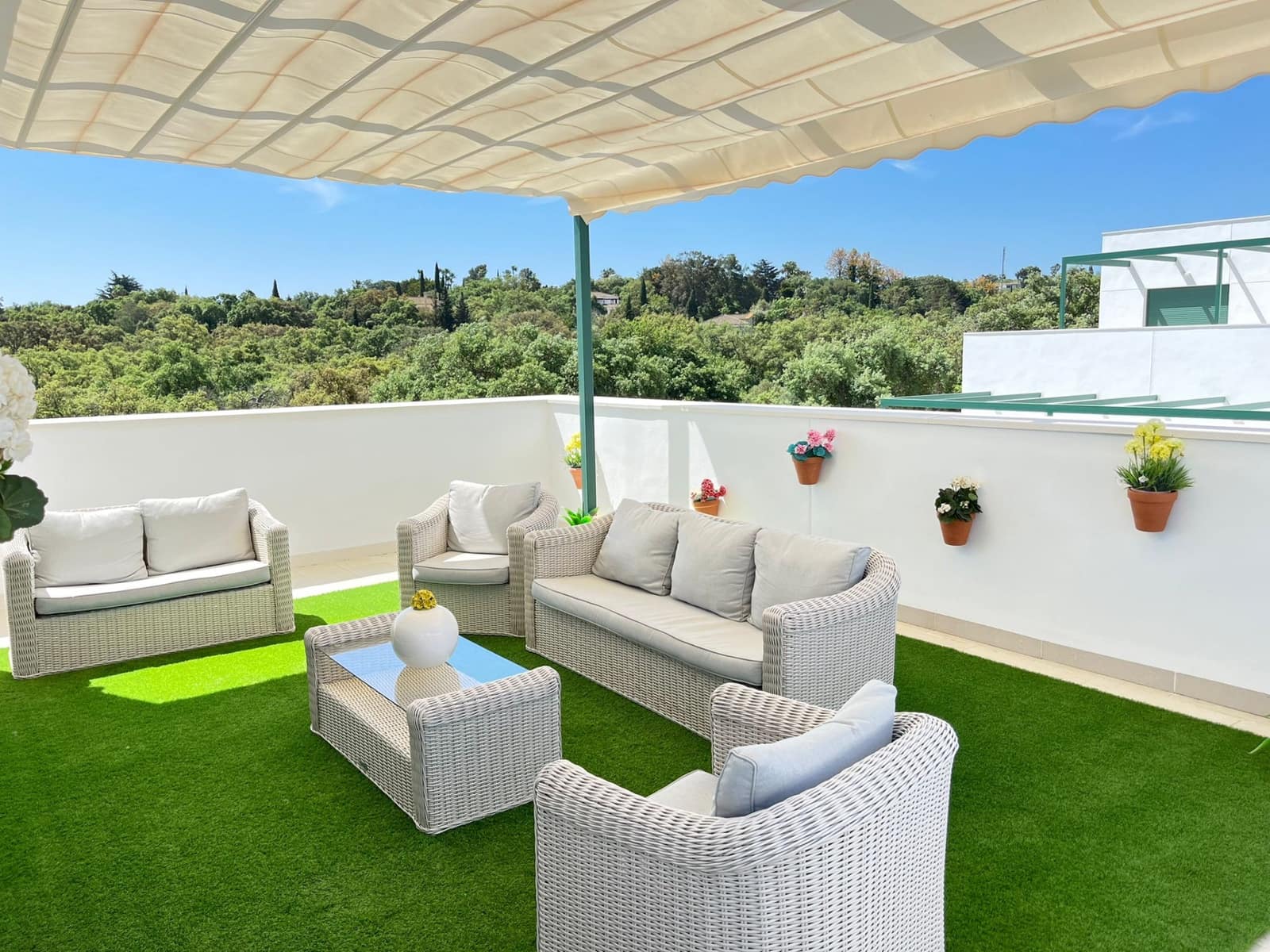 3 chambre Penthouse à vendre à Sotogrande avec piscine garage - 745 000 € (Ref: 10011094)