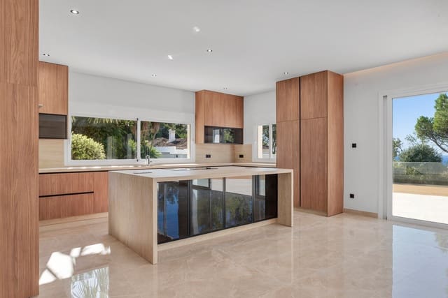 5 soveværelse Villa til salg i El Madroñal, Benahavís med swimmingpool garage - € 3.500.000 (Ref: 10168072)