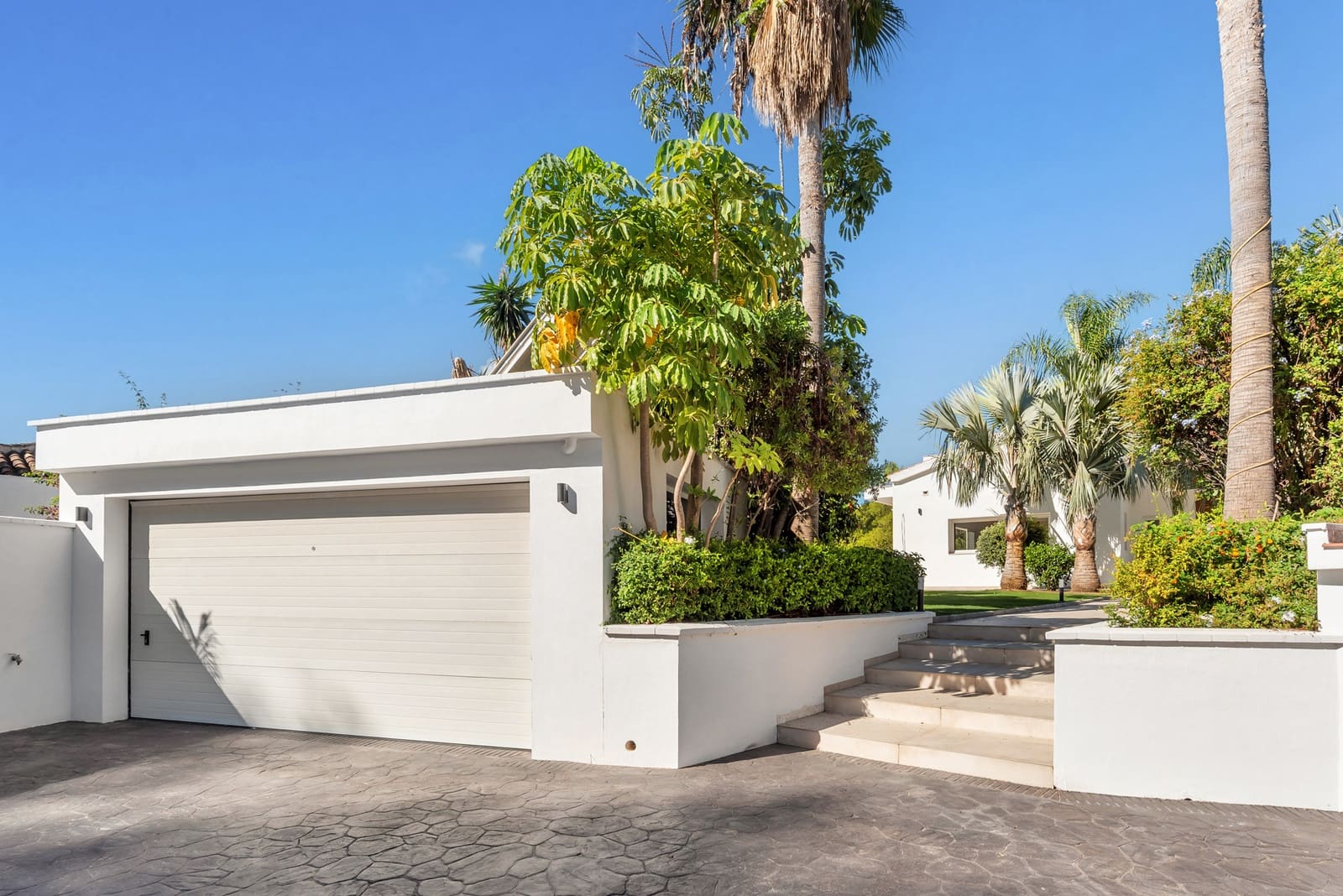 5 soveværelse Villa til salg i El Madronal med swimmingpool garage - € 3.500.000 (Ref: 10168072)