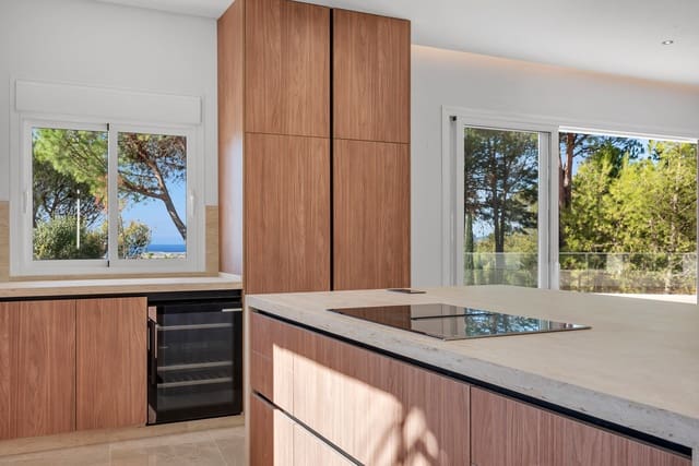 5 soveværelse Villa til salg i El Madroñal, Benahavís med swimmingpool garage - € 3.500.000 (Ref: 10168072)