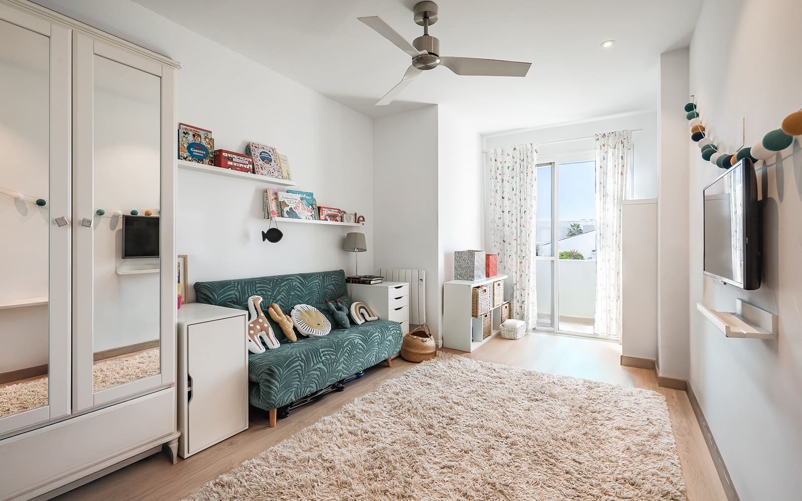 Casa de 3 habitaciones en San Pedro de Alcantara en venta con piscina garaje - 1.499.900 € (Ref: 9142697)