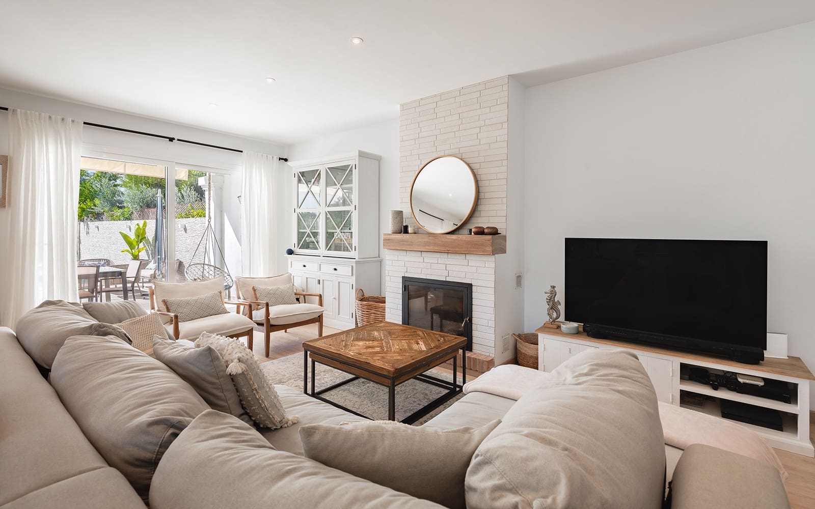 3 soveværelse Byhus til salg i San Pedro de Alcantara med swimmingpool garage - € 1.499.900 (Ref: 9142697)