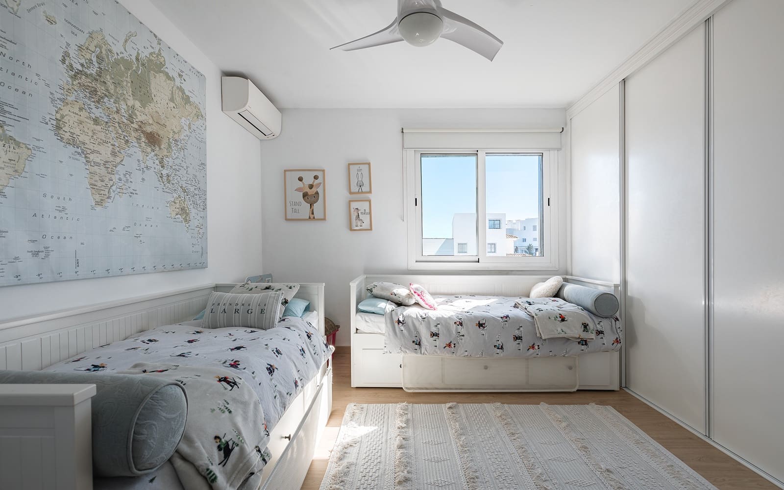 3 soveværelse Byhus til salg i San Pedro de Alcantara med swimmingpool garage - € 1.499.900 (Ref: 9142697)