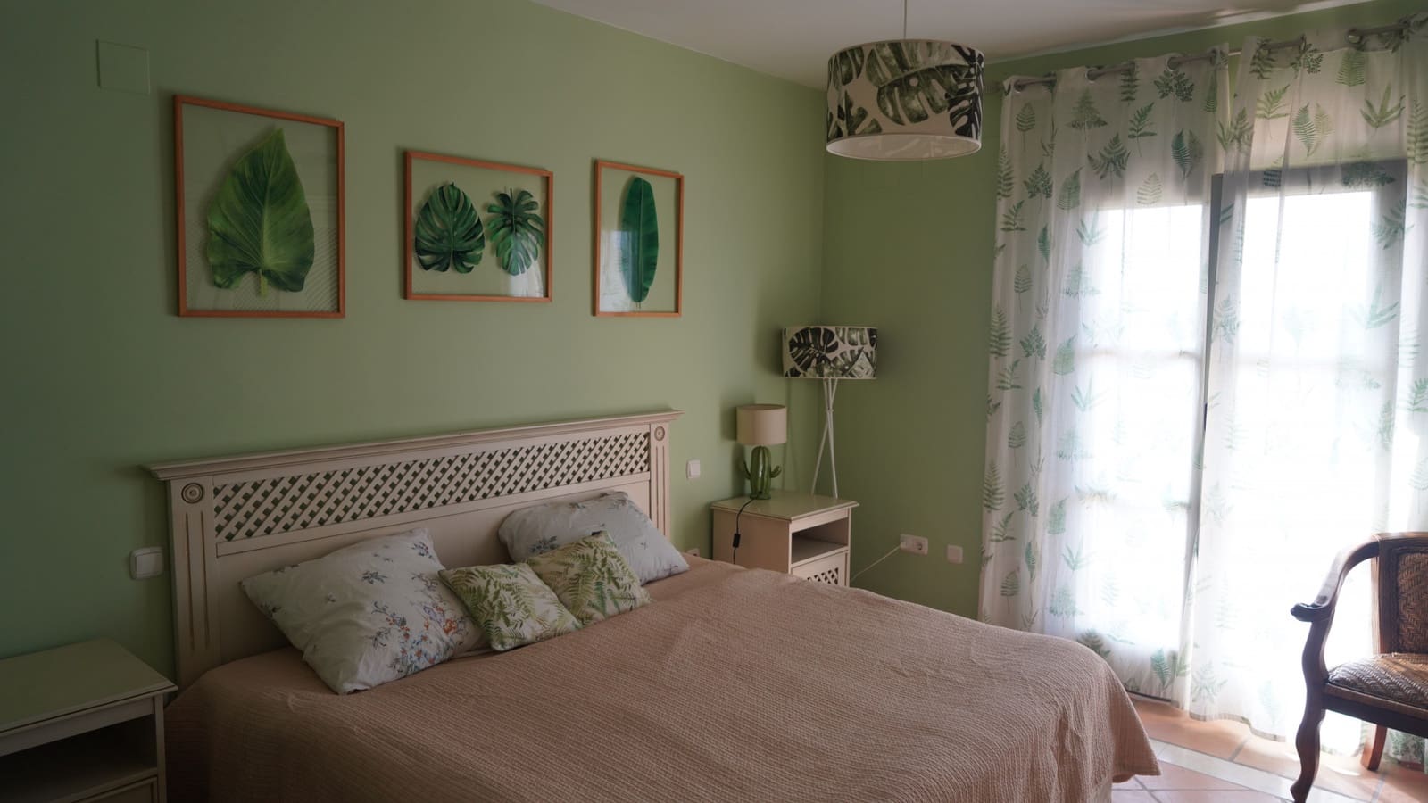 4 soveværelse Byhus til salg i Sotogrande med swimmingpool garage - € 790.000 (Ref: 9153701)