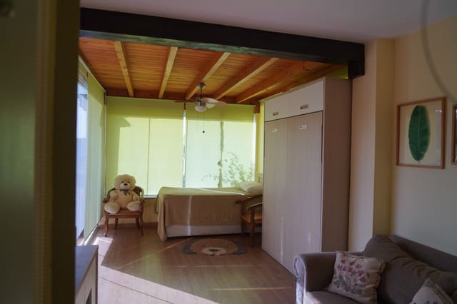 4 soveværelse Byhus til salg i Sotogrande Alto, San Roque med swimmingpool garage - € 790.000 (Ref: 9153701)