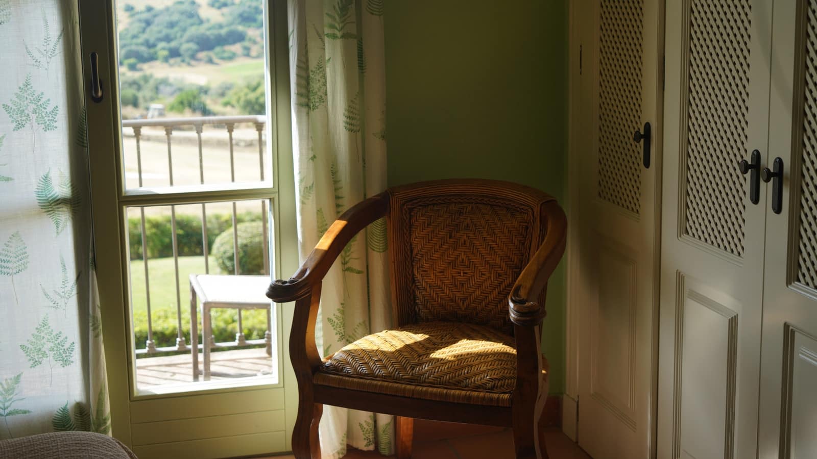 4 soveværelse Byhus til salg i Sotogrande med swimmingpool garage - € 790.000 (Ref: 9153701)