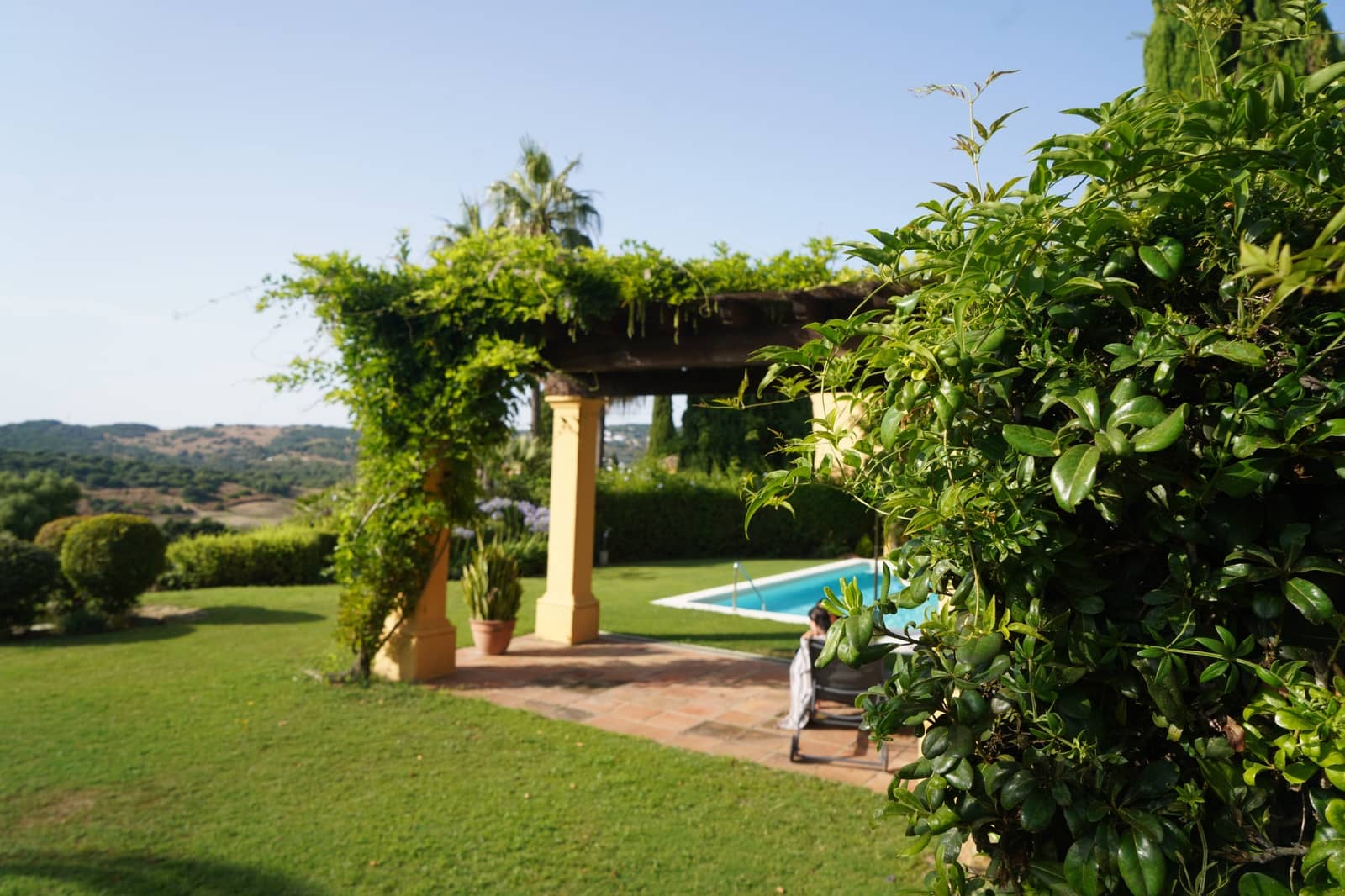 4 soveværelse Byhus til salg i Sotogrande med swimmingpool garage - € 790.000 (Ref: 9153701)